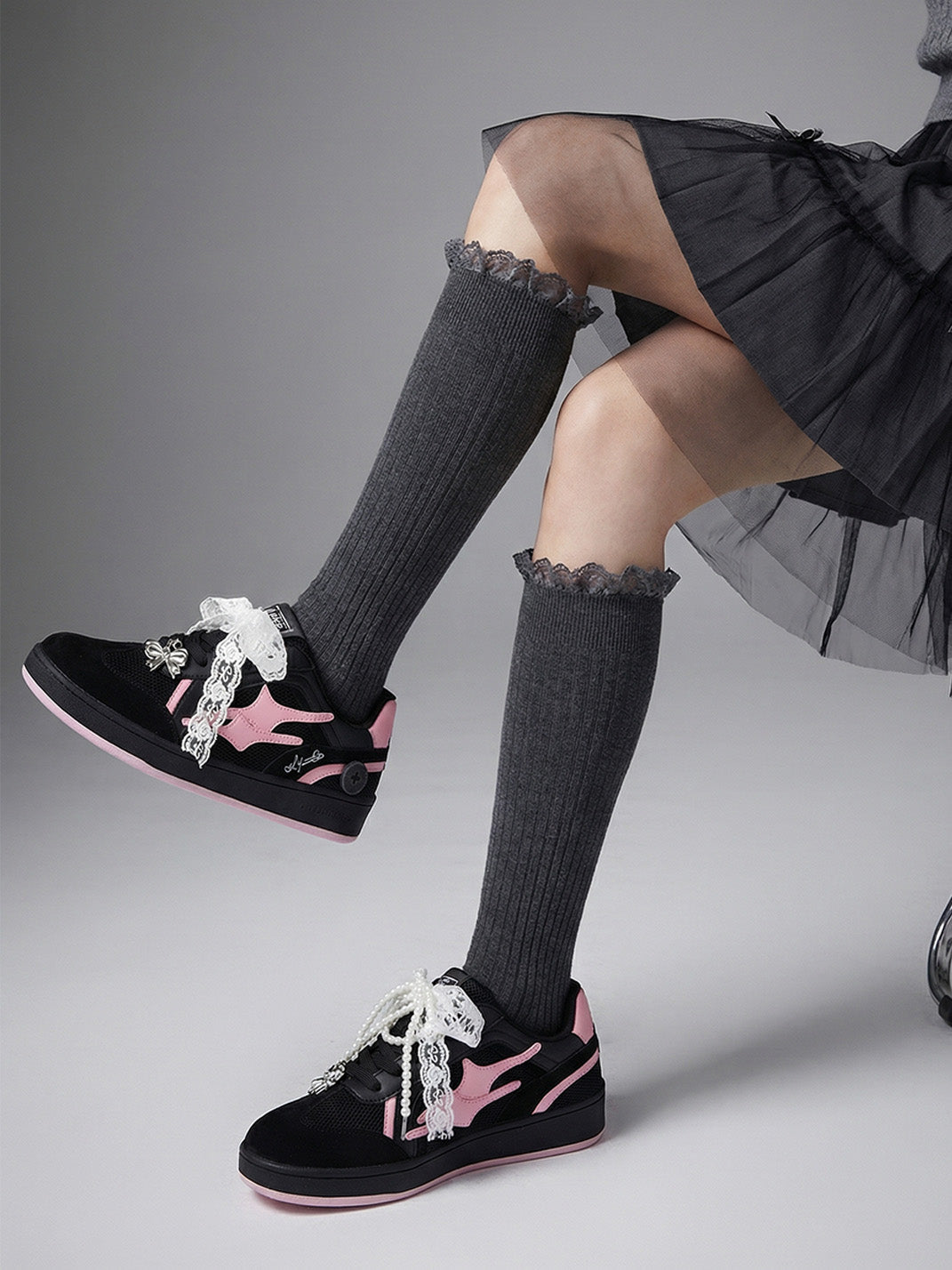 KILLWINNER丨Retro Training Sneaker-Black Pink Bow